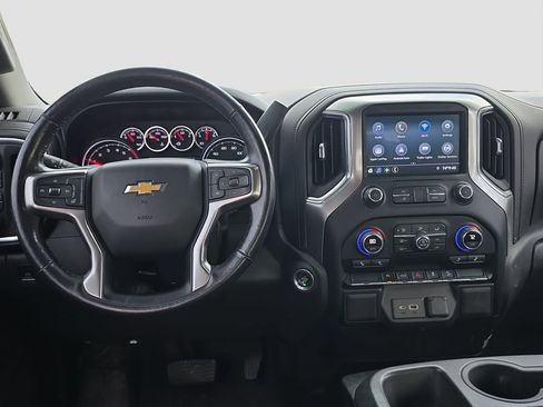Used 2021 Chevrolet Silverado 1500 LT w/ Diesel Off-Road Package AWD/4WD image 12