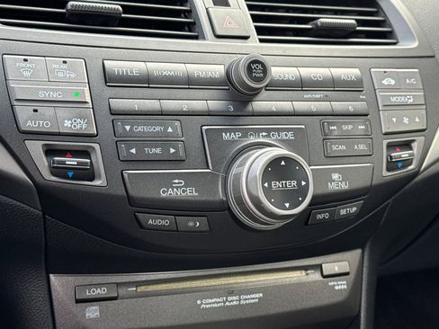 Used 2010 Honda Accord EX-L image 19