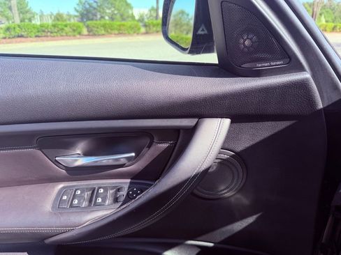 Used 2015 BMW M3 image 18