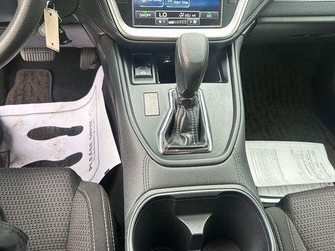 Used 2023 Subaru Outback AWD/4WD image 26