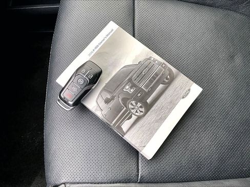 Used 2016 Ford F150 Lariat image 14