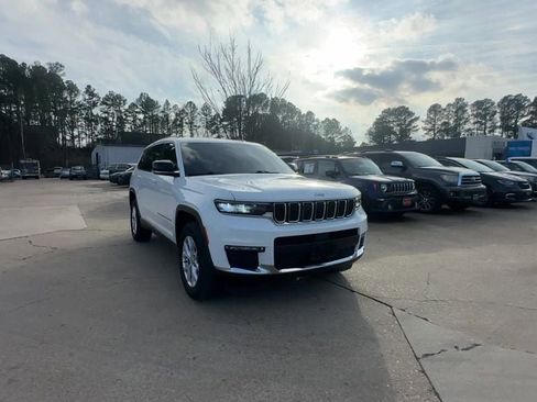 Used 2021 Jeep Grand Cherokee L Limited image 8