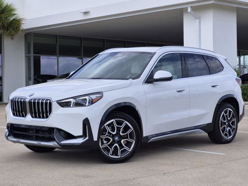 New 2026 BMW X1 xDrive28i w/ Convenience Package AWD/4WD image 1