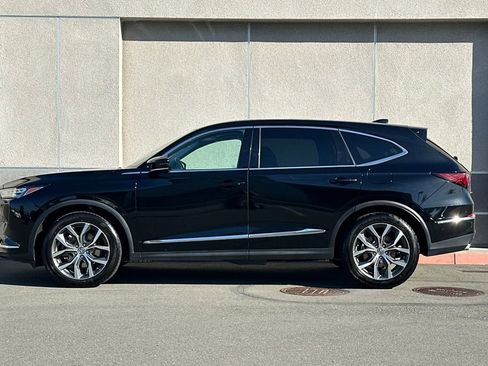 Certified 2023 Acura MDX SH-AWD w/ Technology Package image 8