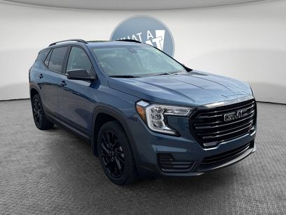 Used 2024 GMC Terrain SLE w/ Driver Convenience Package