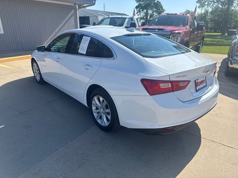 Used 2025 Chevrolet Malibu LT FWD image 3