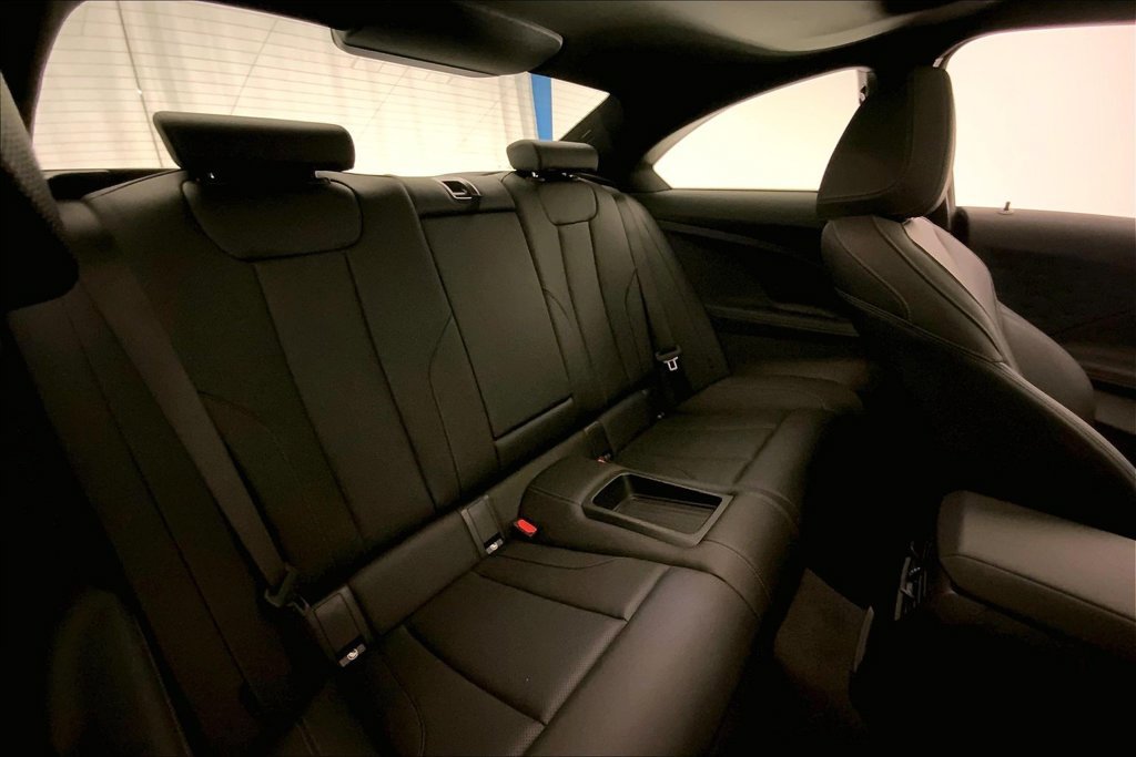 Certified 2025 BMW M240i Coupe RWD image 15