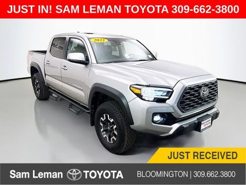Used 2022 Toyota Tacoma TRD Off-Road w/ TRD Premium Off Road Package AWD/4WD image 1