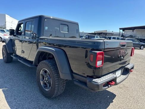 Used 2023 Jeep Gladiator Rubicon w/ Cold Weather Group AWD/4WD image 7