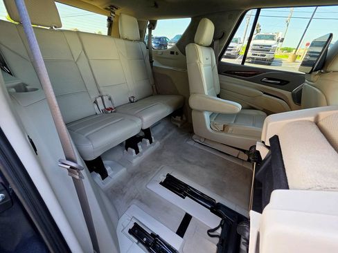 Used 2021 Cadillac Escalade Premium Luxury Platinum AWD/4WD image 83