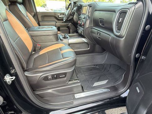 Used 2021 Chevrolet Silverado 2500 LTZ w/ Carhartt Edition AWD/4WD image 21