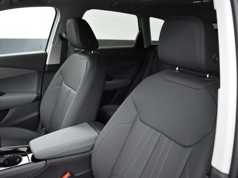 New 2026 Audi Q3 quattro 2.0T AWD/4WD image 10