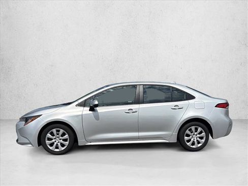 Certified 2025 Toyota Corolla LE FWD image 8