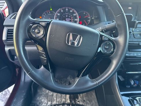 Used 2016 Honda Accord Sport image 4