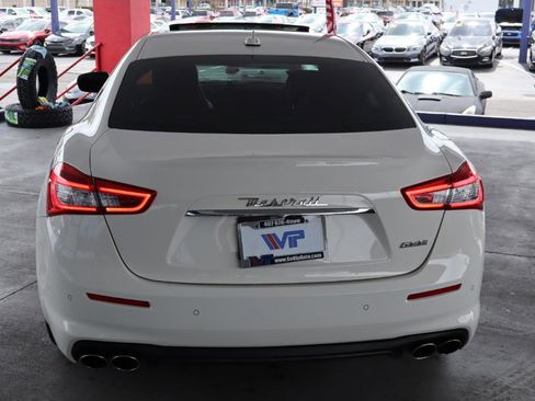 Used 2018 Maserati Ghibli image 6