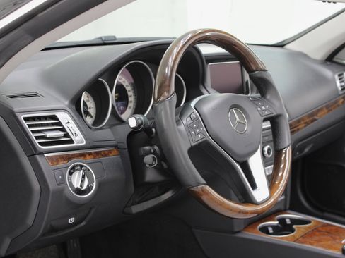 Used 2016 Mercedes-Benz E 400 Cabriolet w/ Premium 3 Package image 39