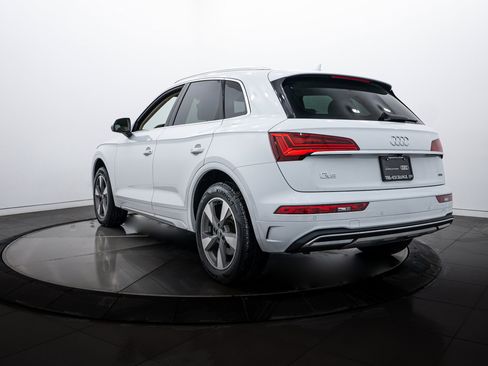 Certified 2022 Audi Q5 2.0T Premium Plus image 5