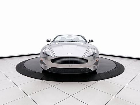 Used 2016 Aston Martin DB9 GT image 28