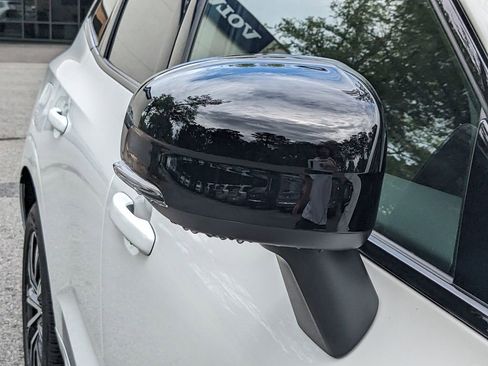New 2025 Volvo XC60 B5 Plus w/ Protection Package Premier AWD/4WD image 10