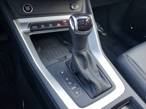 Used 2025 Audi Q3 2.0T Premium Plus w/ Premium Plus Package image 29