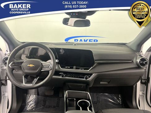 Used 2025 Chevrolet Equinox LT image 20