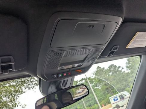 New 2026 Chevrolet Equinox ACTIV FWD image 22