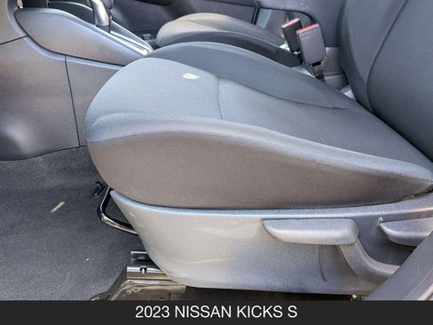 Used 2023 Nissan Kicks S FWD image 15