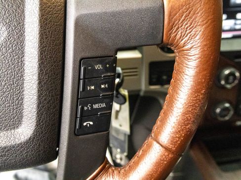 Used 2014 Ford F150 King Ranch w/ King Ranch Luxury Package image 22