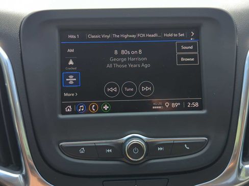 Used 2022 Chevrolet Equinox LT image 30