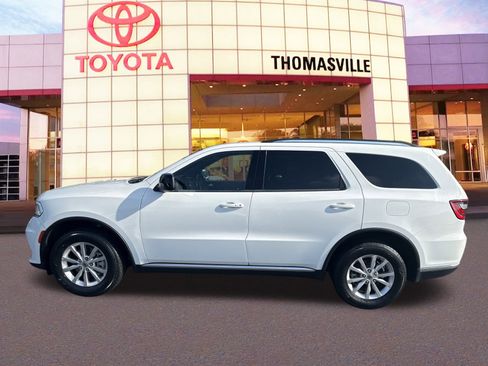 Used 2024 Dodge Durango SXT image 8