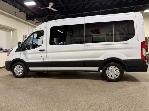 Used 2023 Ford Transit 350 XL RWD image 8