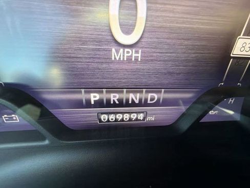 Used 2021 RAM 1500 Laramie image 12