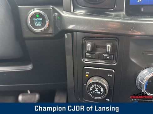 Used 2022 Ford F150 XLT w/ Equipment Group 302A High image 40