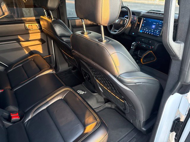 Used 2024 Ford Bronco Badlands AWD/4WD image 17