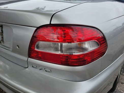 Used 2003 Volvo C70 LT image 10