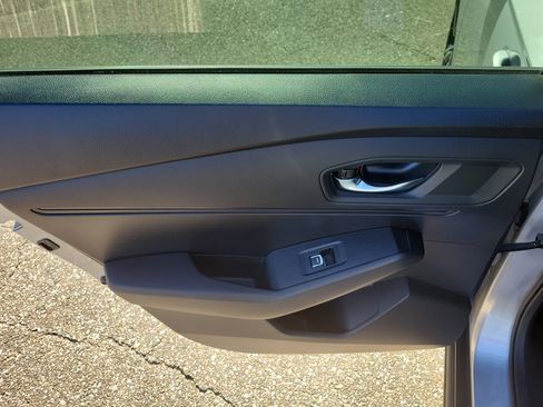 Used 2023 Honda Accord Sport image 11