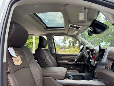 New 2025 RAM 2500 Limited image 16