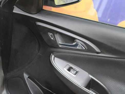 Used 2022 Chevrolet Malibu LS FWD image 9