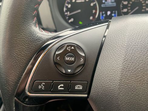 Used 2020 Mitsubishi Outlander ES image 17