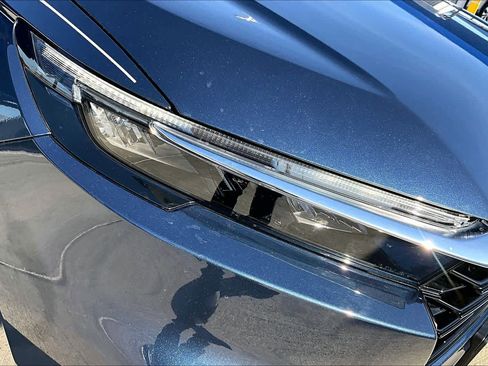 Used 2024 Honda CR-V EX image 28