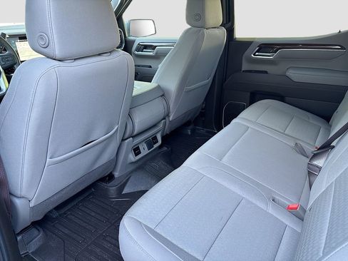 Used 2026 GMC Sierra 1500 SLE w/ LPO, GMC Protection Package RWD image 24