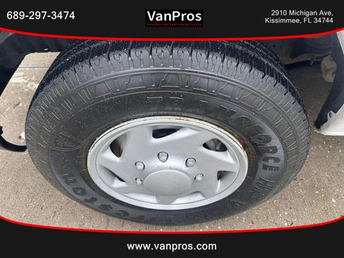 Used 2013 Ford E-250 and Econoline 250 w/ PWR Group image 17