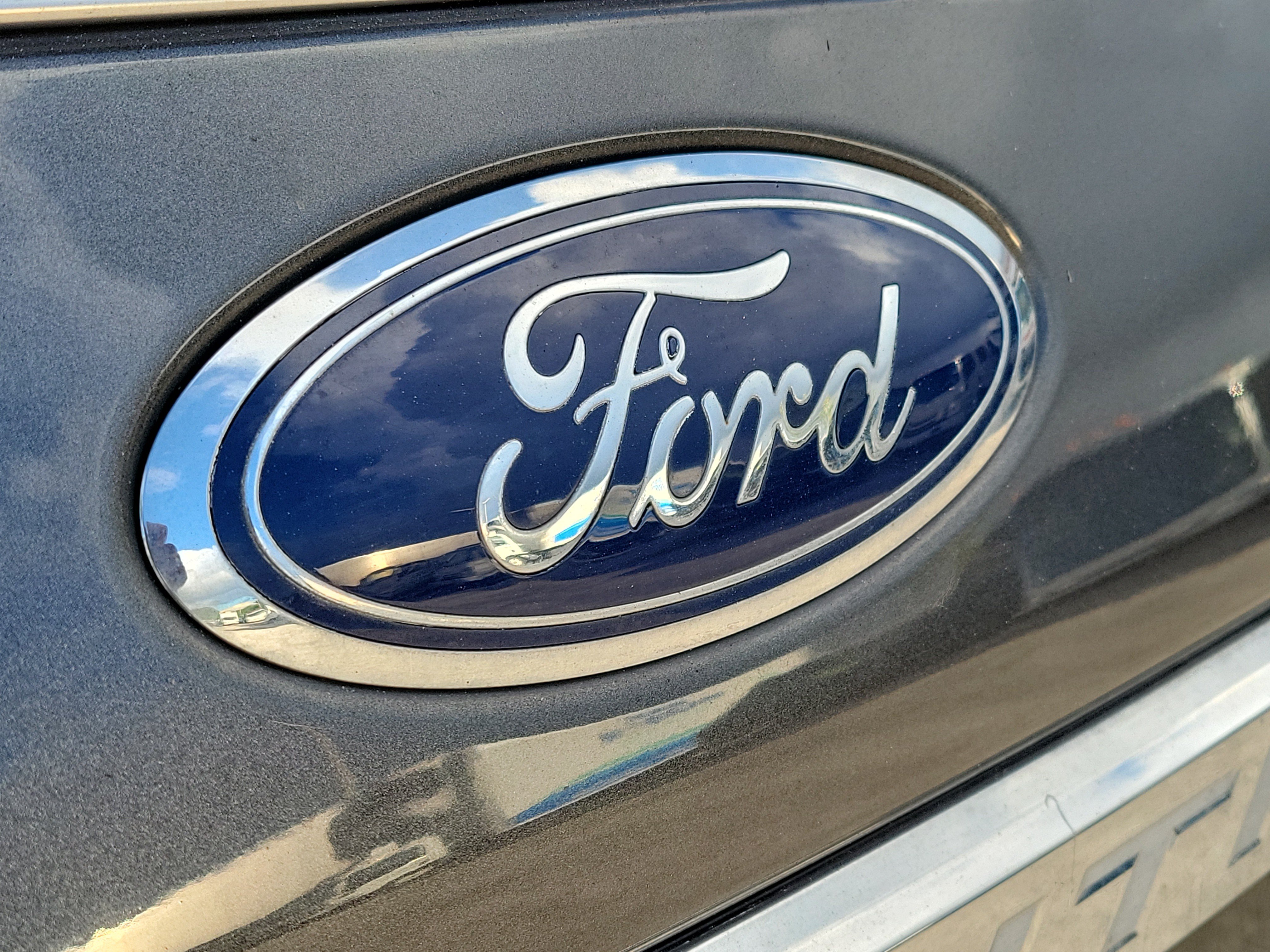 Used 2021 Ford Expedition Limited RWD image 12