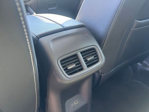 Used 2024 Buick Envision Sport Touring image 24