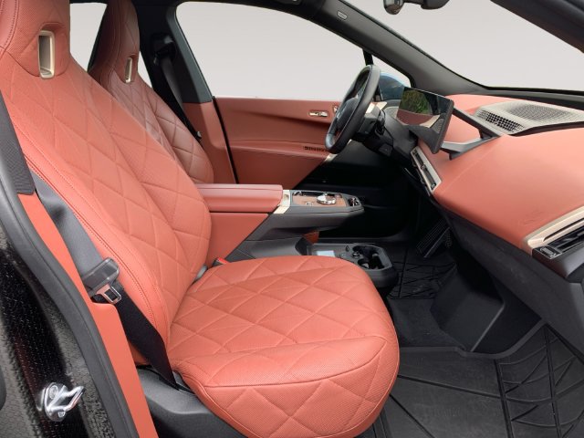 Used 2024 BMW iX M60 AWD/4WD image 15