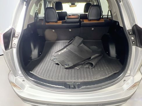 Used 2017 Toyota RAV4 Limited AWD/4WD image 34