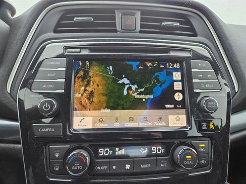 Used 2022 Nissan Maxima SR w/ Sport Mat Group image 13