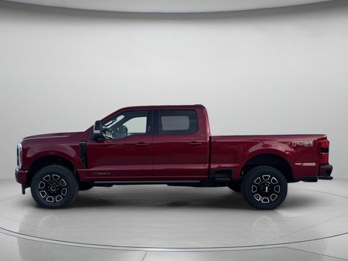 New 2026 Ford F250 Platinum w/ FX4 Off-Road Package image 5