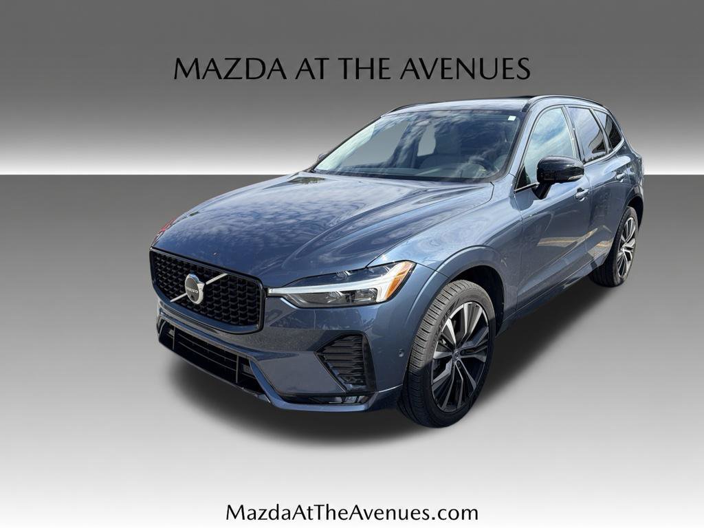 Used 2023 Volvo XC60 B5 Plus w/ Protection Package Premier AWD/4WD 360° Tour