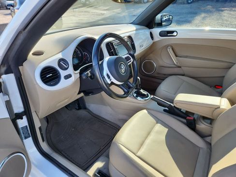 Used 2013 Volkswagen Beetle 2.5 image 13
